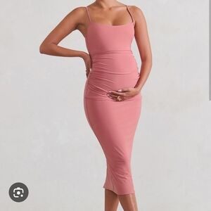 Chic Sleeveless Midi Dress in Pink